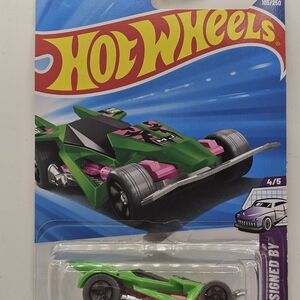 2025 HOT WHEELS HW DESIGNED BY #4/5 GREEN, PINK & BLACK RD-067⁷